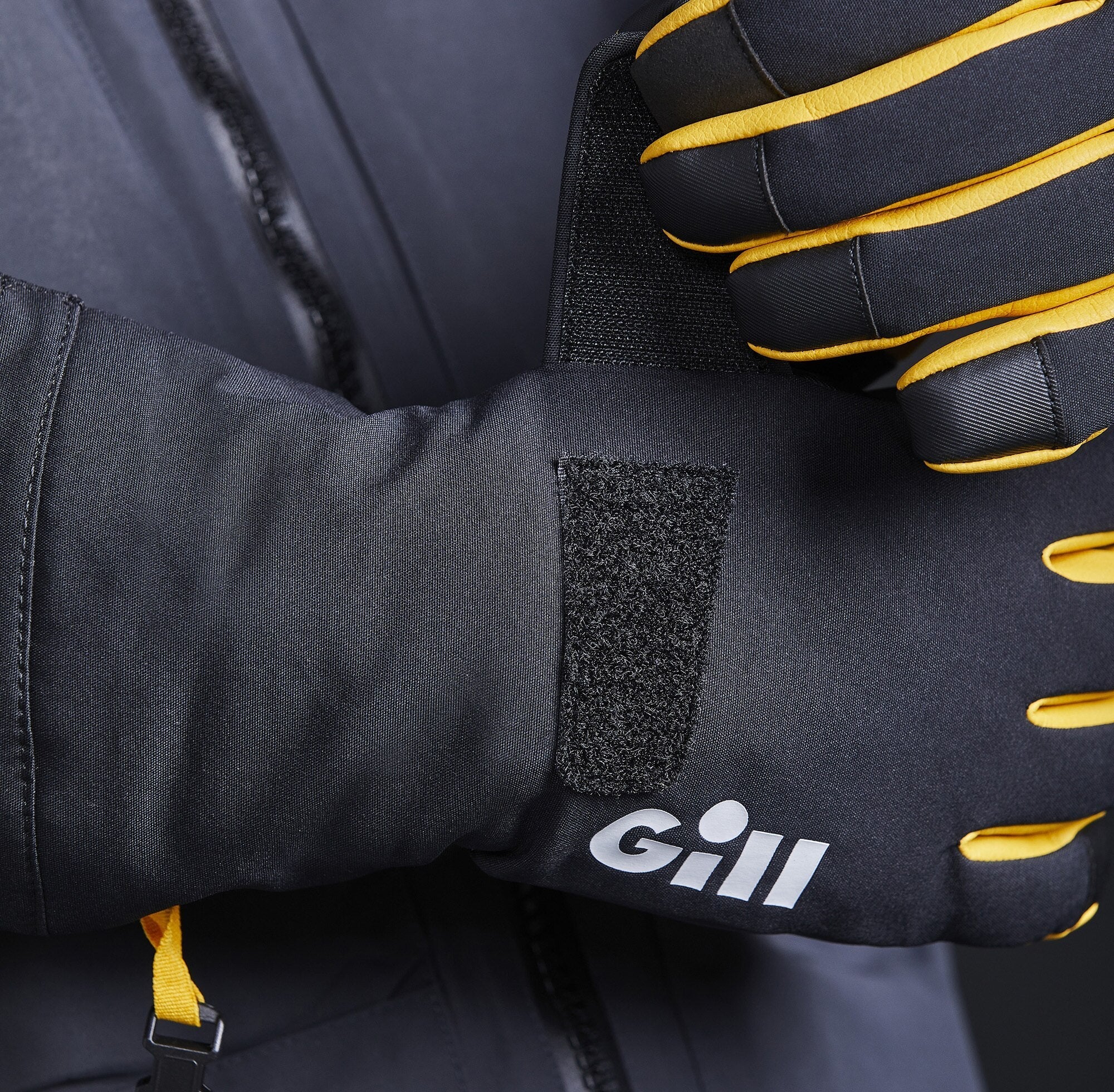 Gill Helmsman Gloves - Image 6