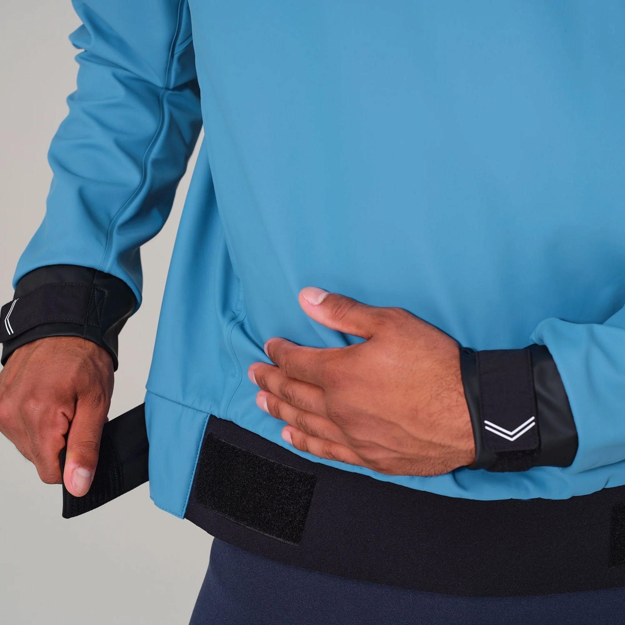 Gill Thermoshield Top - Image 11